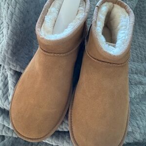 Ugg Cozy Tan Suede Ankle Boots